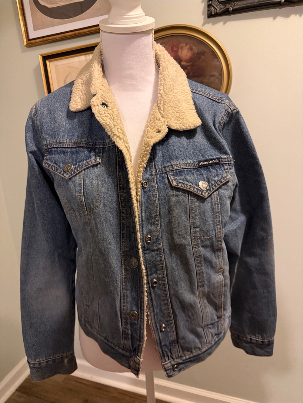 Aeropostale Blue Denim Jean Jacket with Cream Sherpa Collar